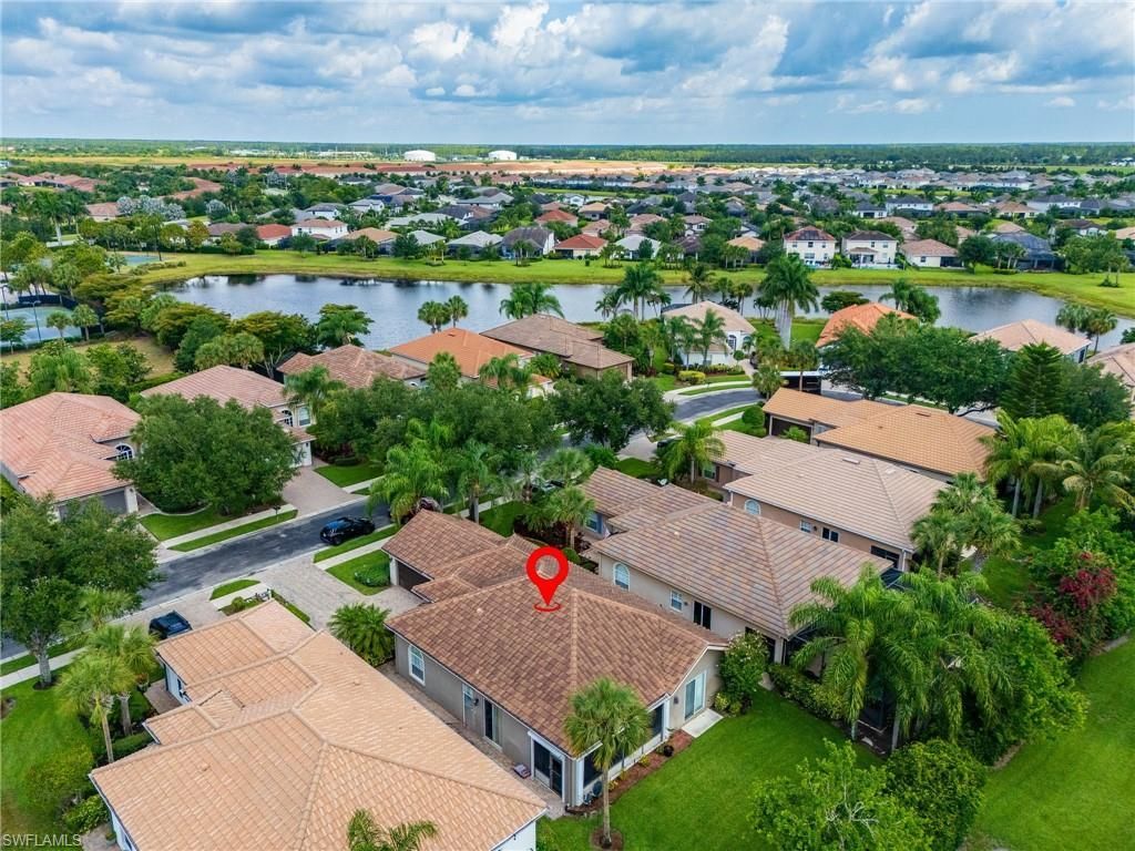 2271 Heydon Cir W, Naples, FL 34120 Photo