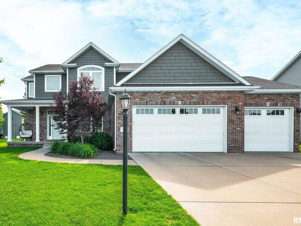 1613 KENSINGTON Drive, Washington, IL 61571