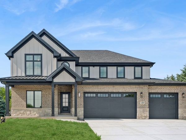 12810 W Beaver Lake Drive, Homer Glen, IL 60491