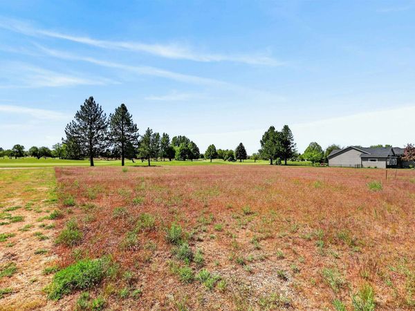 1438 E 12TH St, Deer Park, WA 99006