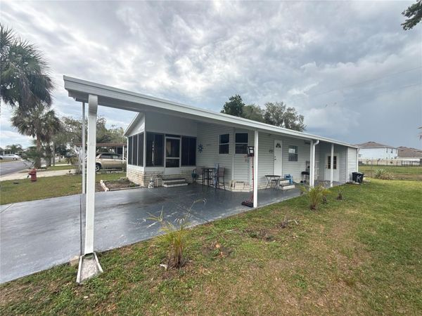 34034 ESTATES LANE , WESLEY CHAPEL, FL 33543
