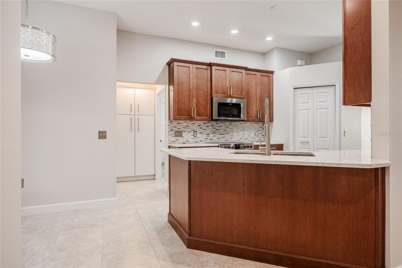 214 Amberly Way, Auburndale, FL 33823 Photo