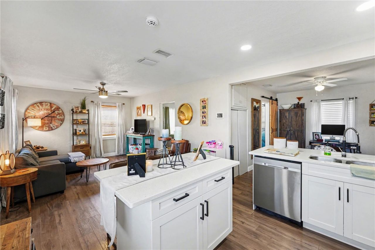4127 6th Avenue, Saint Petersburg, FL 33713 Photo