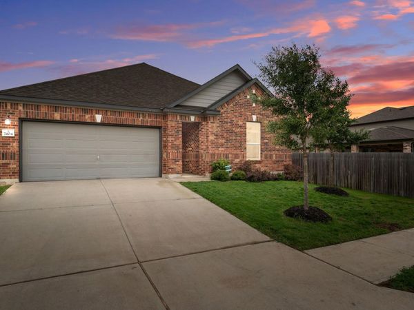 7404 Lowery XING, Austin, TX 78744