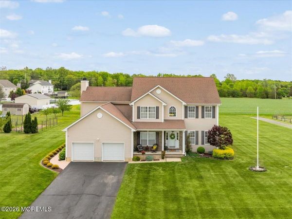 5 Hornbeam Lane, New Egypt, NJ 08533