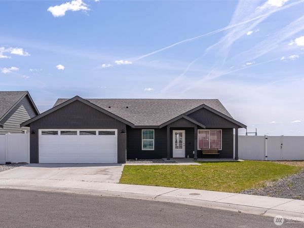 260 Parkside Place, Ephrata, WA 98823