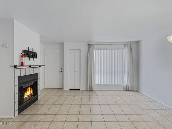 11640 N 51st Avenue, Unit Apt 143, Glendale, AZ 85304