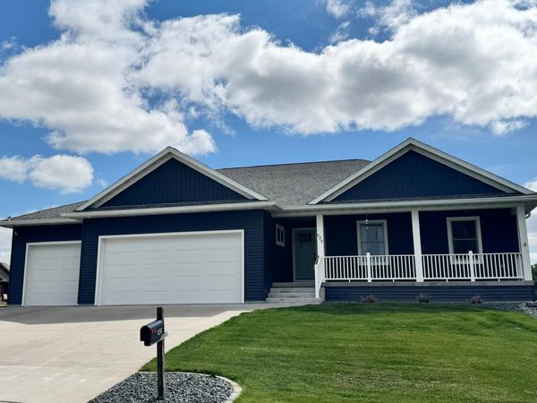 639 Manheim Avenue , Saint Charles, MN 55972
