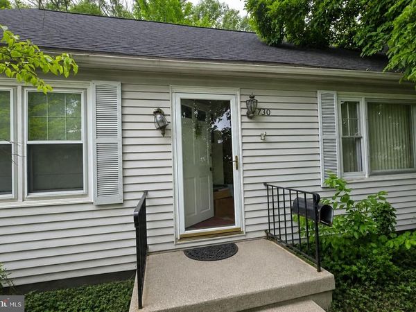 730 E DIVISION STREET, DOVER, DE 19901
