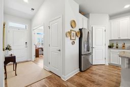 237 Sherwood Dr.  photo 4