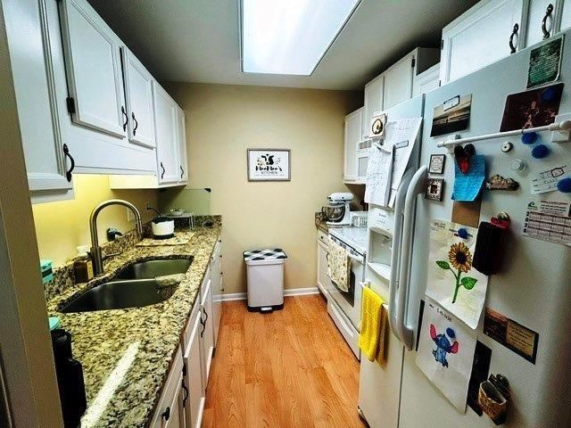 5001 Little River Rd.  Photo 6