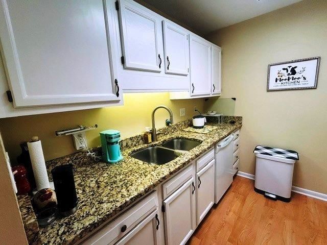 5001 Little River Rd.  Photo 7