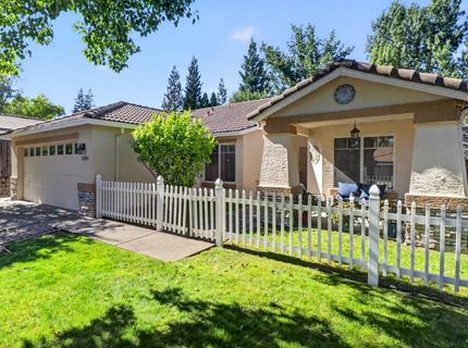 2308 Stefanie Ct, Rocklin, CA 95765 Photo