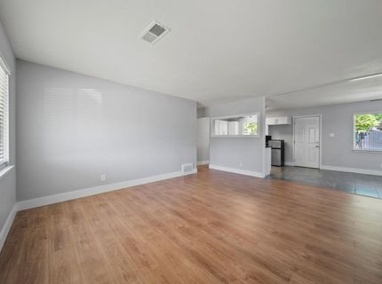 6940 Gillingham Way, North Highlands, CA 95660 Photo