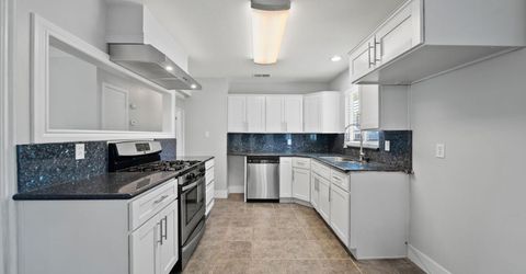 6940 Gillingham Way, North Highlands, CA 95660 Photo