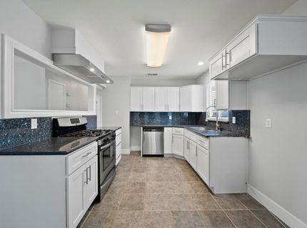 6940 Gillingham Way, North Highlands, CA 95660 Photo