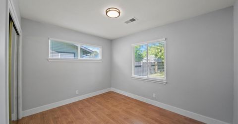 6940 Gillingham Way, North Highlands, CA 95660 Photo