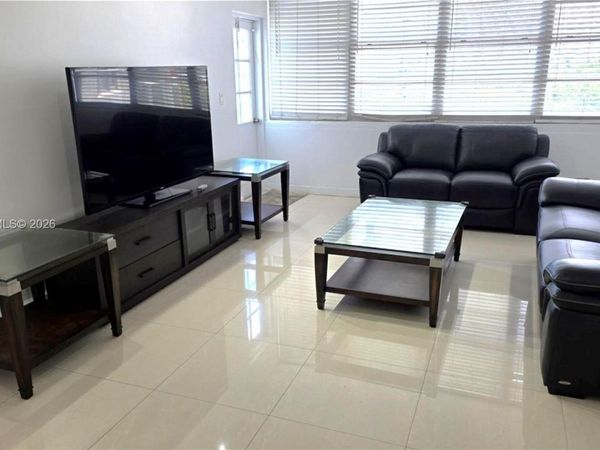 1351 NE Miami Gardens Dr, Unit 511E, Miami, FL 33179