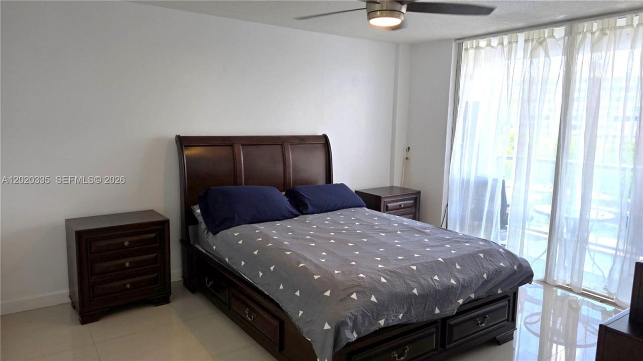 1351 NE Miami Gardens Dr, Unit 511E, Miami, FL 33179 Photo