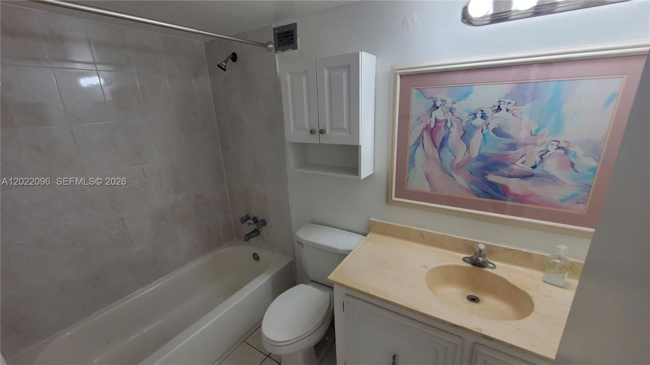 801 Three Islands Blvd , Unit 109, Hallandale Beach, FL 33009 Photo