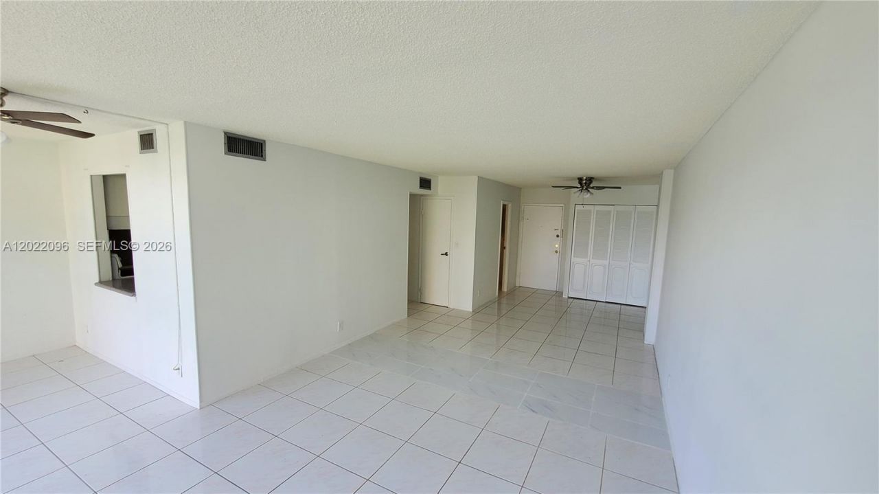 801 Three Islands Blvd , Unit 109, Hallandale Beach, FL 33009 Photo
