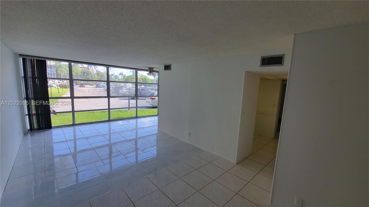 801 Three Islands Blvd , Unit 109, Hallandale Beach, FL 33009 Photo