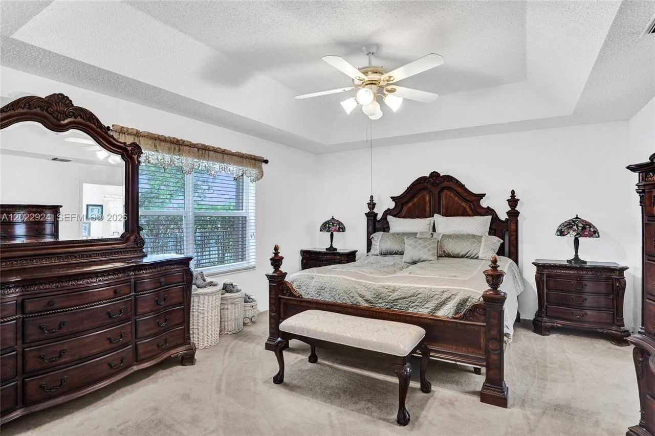 1155 NW 132nd Ave, Pembroke Pines, FL 33028 Photo
