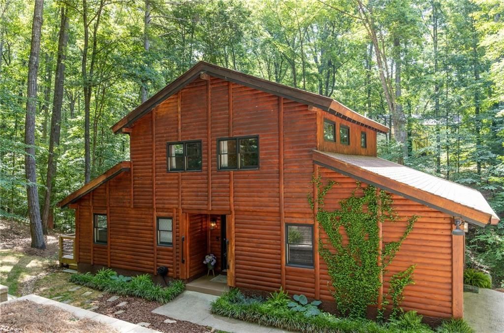 621 Spring Bluff Court Sw, Marietta, GA 30064 Main Photo
