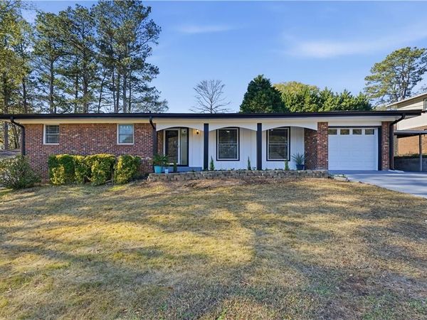 6413 Maddox Road, Morrow, GA 30260