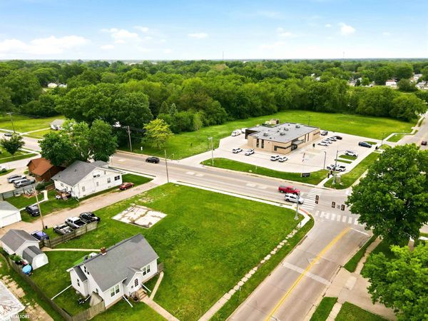 333 Curran Street, Burlington, IA 52601