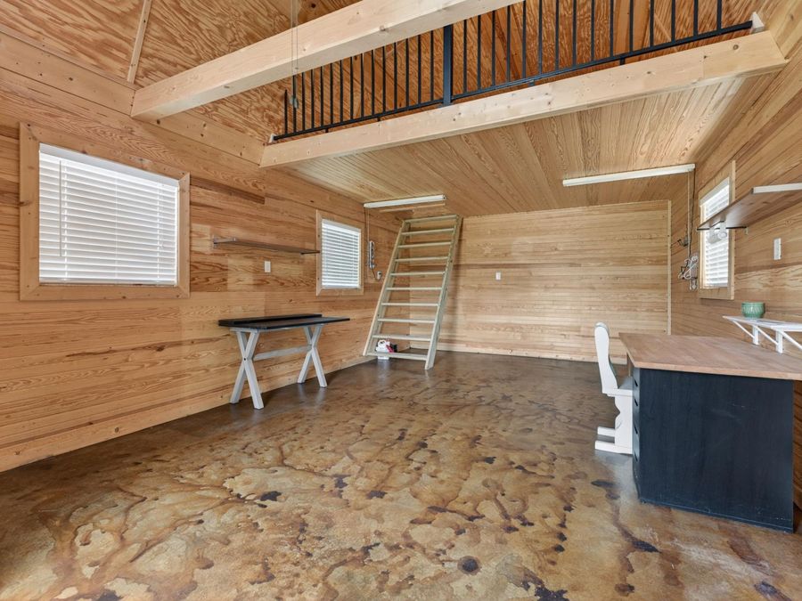 Property Image 36