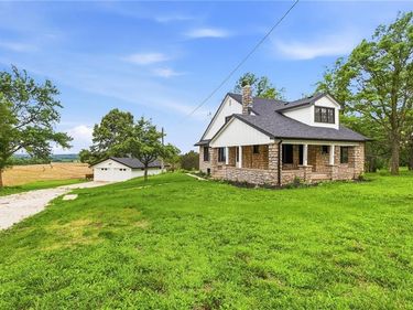 33305 Reber Road, Sibley, MO 64088