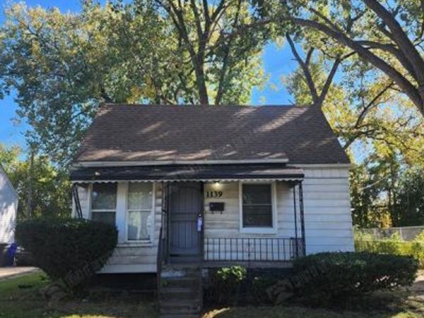 1139 S BASSETT Street, Detroit, MI 48217