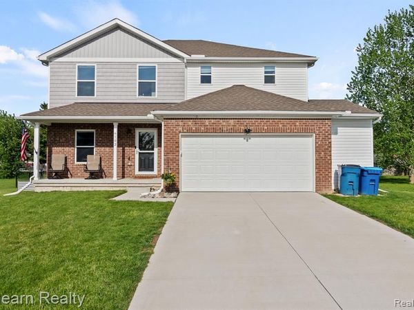 6102 Weyerbacher Drive , Mundy Twp, MI 48473
