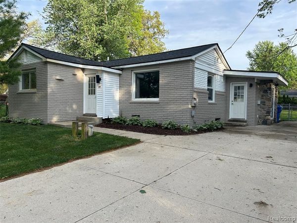 145 Danforth Street , White Lake Twp, MI 48386