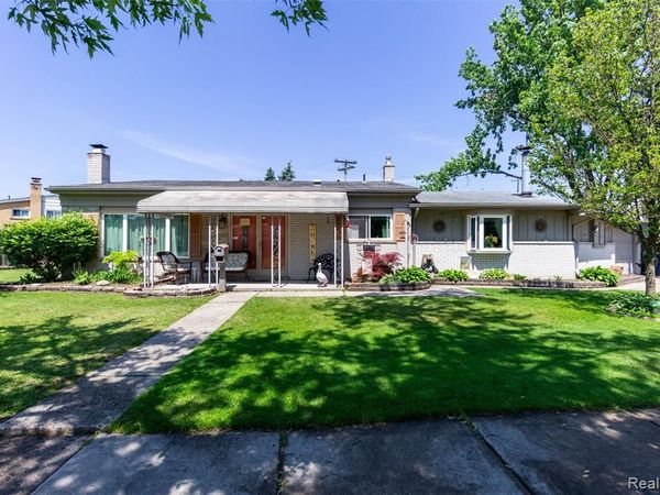 8315 Ingram Street, Westland, MI 48185