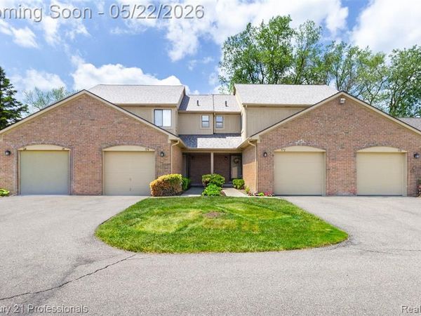 574 Tennyson, Rochester Hills, MI 48307