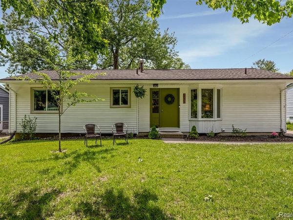 3360 Creek Drive, Ann Arbor, MI 48108