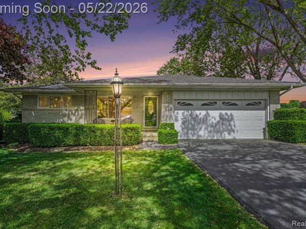 5364 Fern Avenue, Grand Blanc Twp, MI 48439