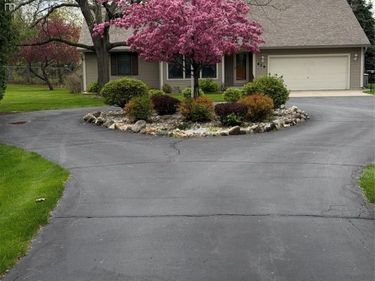 629 N Lapeer Street N, Davison, MI 48423