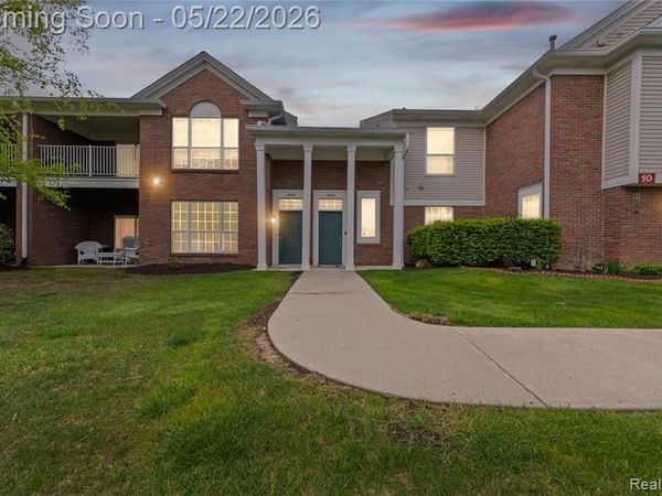 16836 Dover Drive, Northville Twp, MI 48168