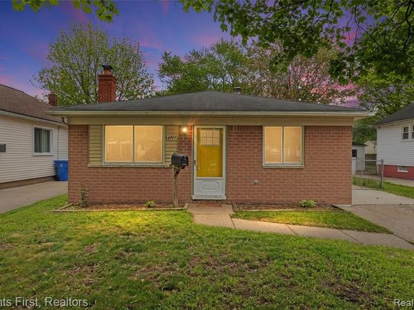 4993 Bedford Street, Dearborn Heights, MI 48125