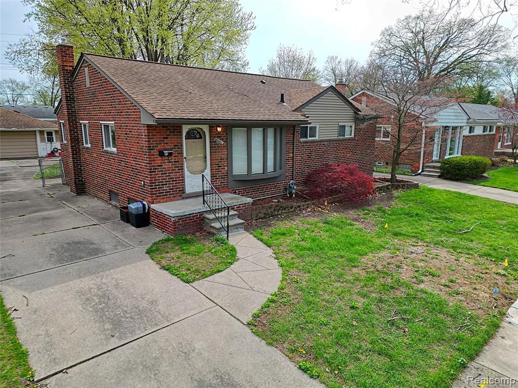 30261 Westfield Street, Livonia, MI 48150 Main Photo
