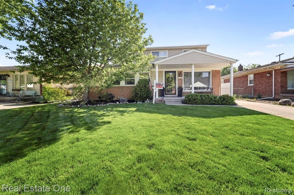 16037 Cameron Street, Southgate, MI 48195 Main Photo