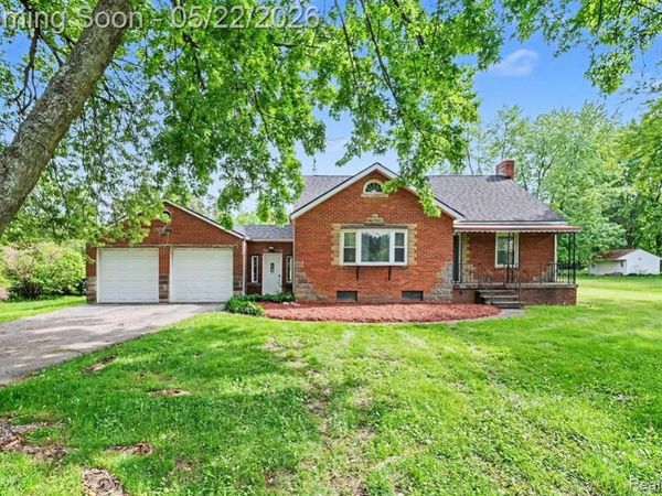 1093 W Maple Avenue, Mundy Twp, MI 48507