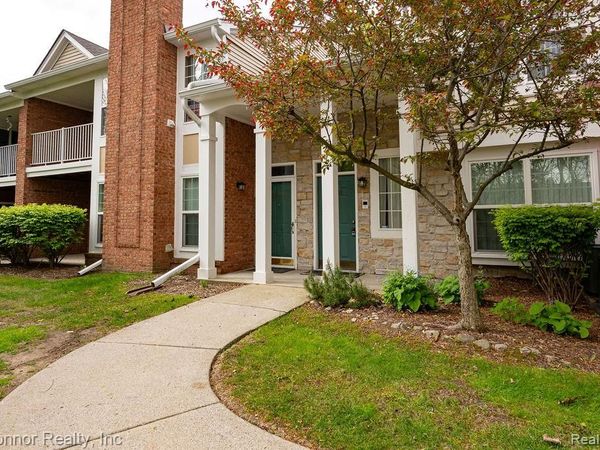 56288 Troon North , Shelby Twp, MI 48316