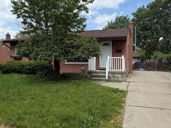 755 VENOY Avenue , Madison Heights, MI 48071
