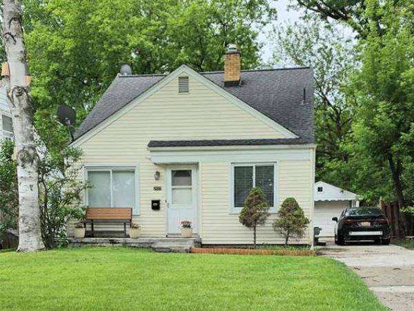 24321 Kipling Street, Oak Park, MI 48237