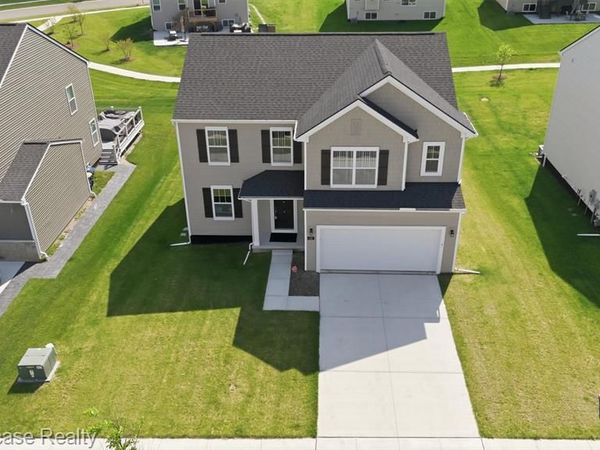 249 Saddleback Court , White Lake Twp, MI 48386
