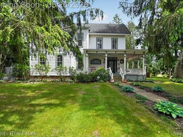 504 N 2nd Street, Brighton, MI 48116